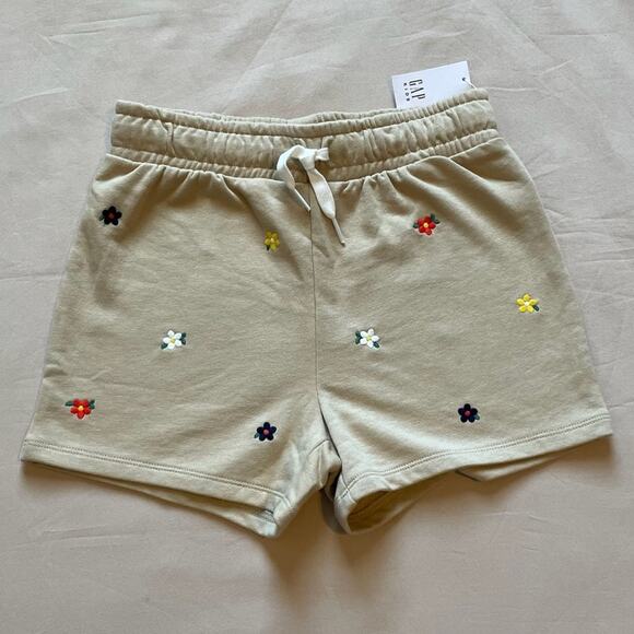 NWT Gap Tan Shorts with Embroidered Flowers Size Large - Picture 1 of 6